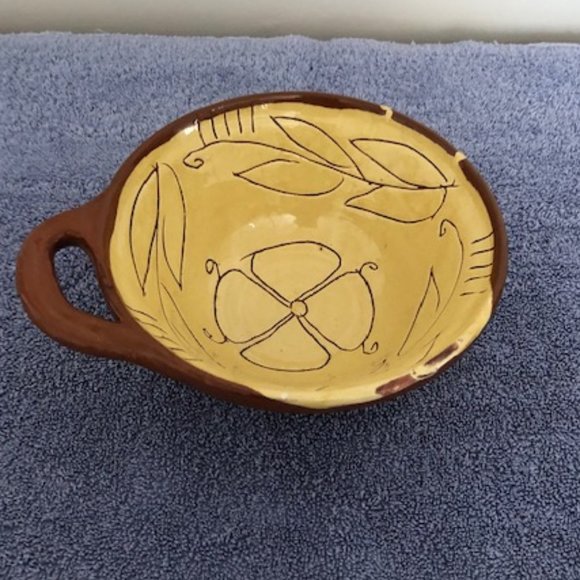 Pennsylvania Dutch Pottery Bowl - Picture 3 of 5
